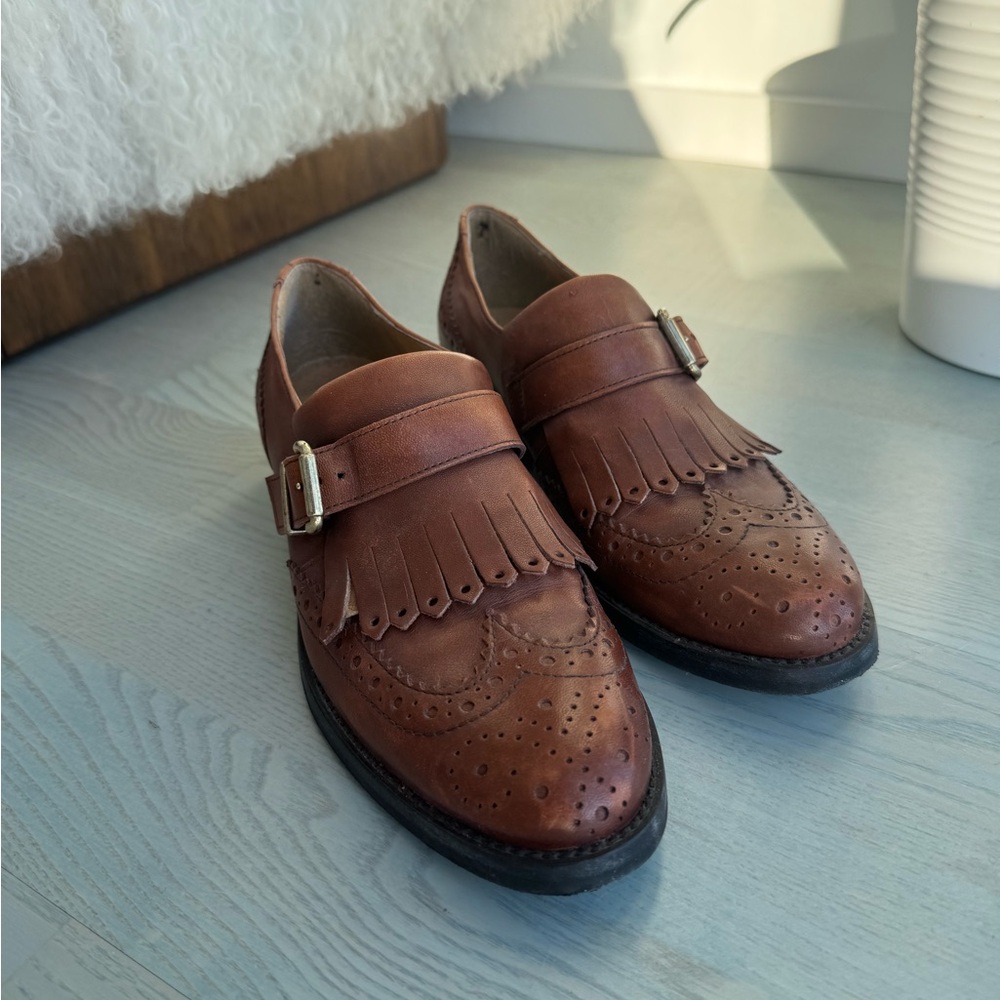 Capezio Classic Brown Leather Brogue Loafers